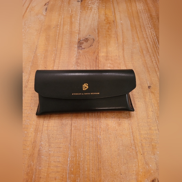 Eyewear by David Beckham - Picture 4 of 8